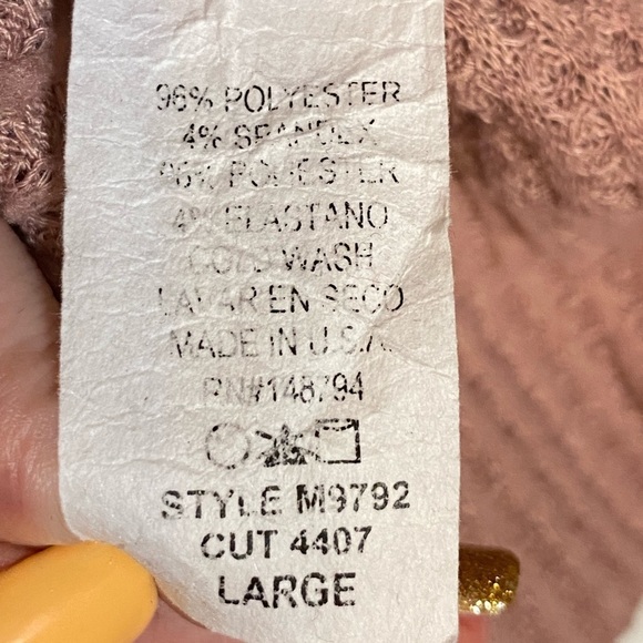 CY Top - Picture 5 of 5